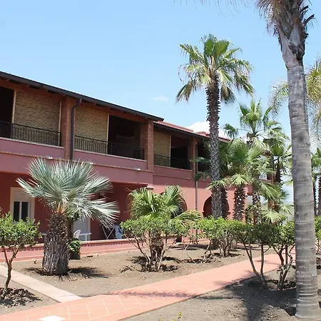 Le Dune アパートホテル