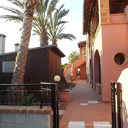 Le Dune アパートホテル 4*